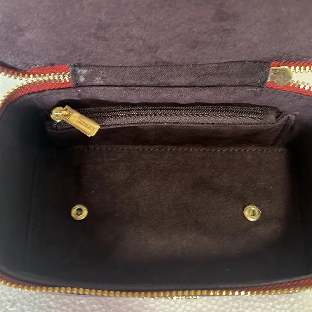 Coach Metallic Vanity 3 piece set - Picture 6 of 14